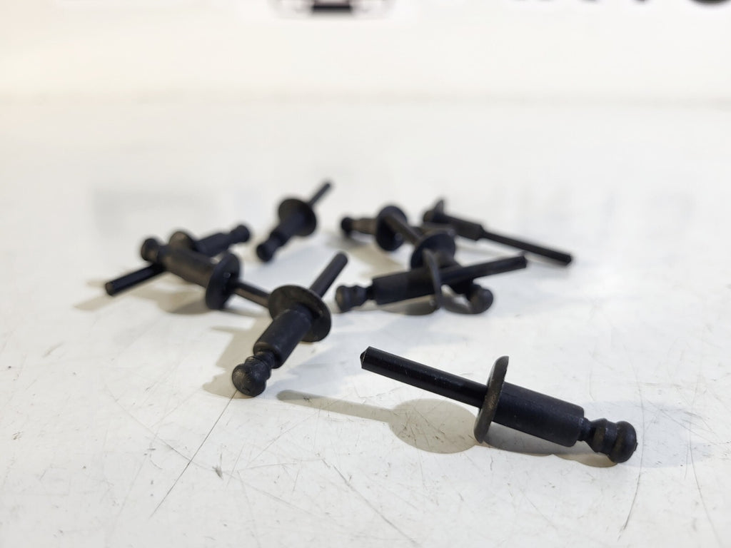 BMW E30 E46 E36 Rivet 1psc 51111942789