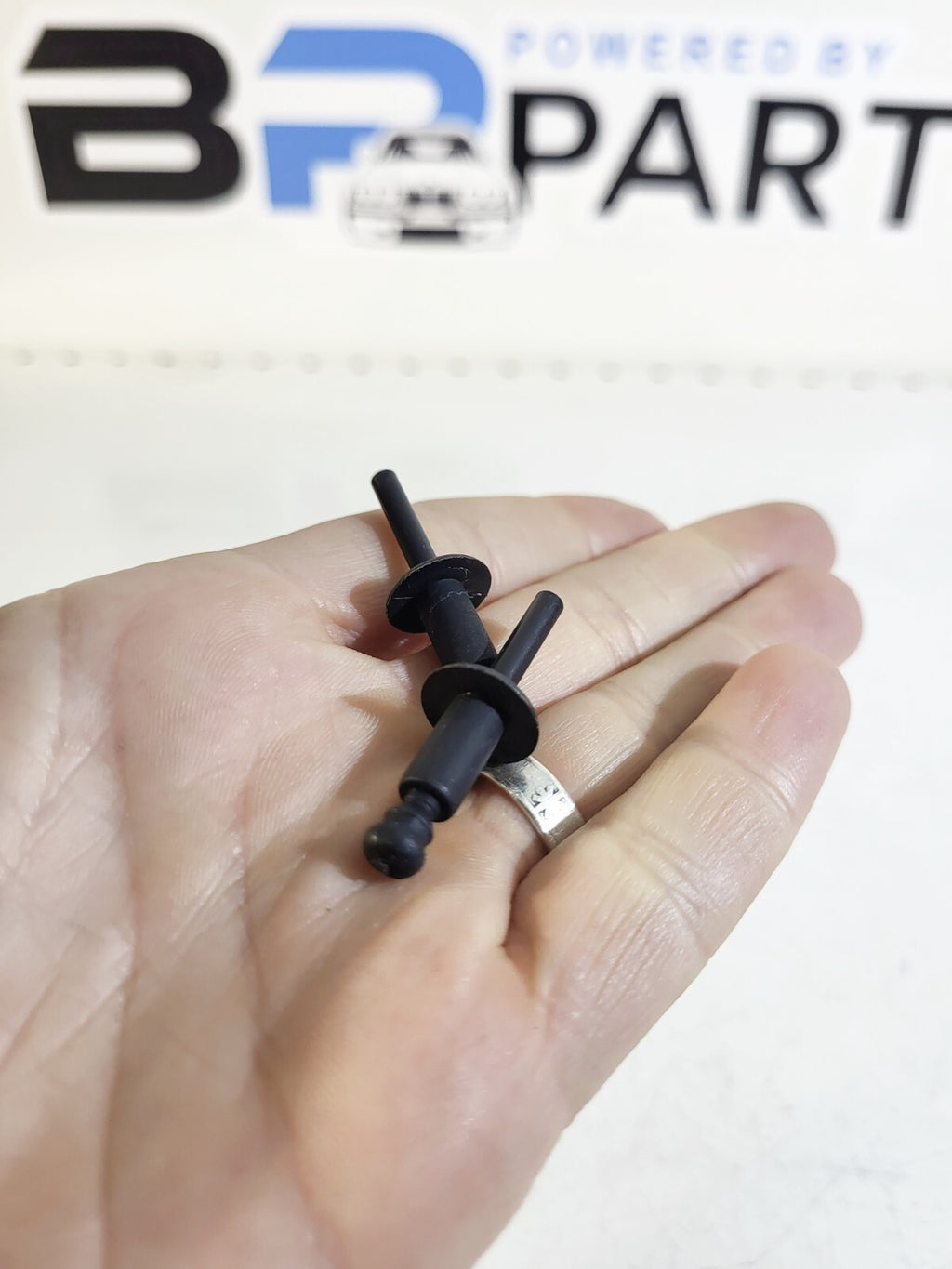 BMW E30 E46 E36 Rivet 1psc 51111942789