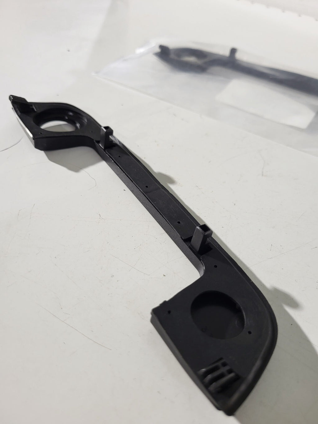 BMW E34 E36 Covering front left 51218122441  1psc