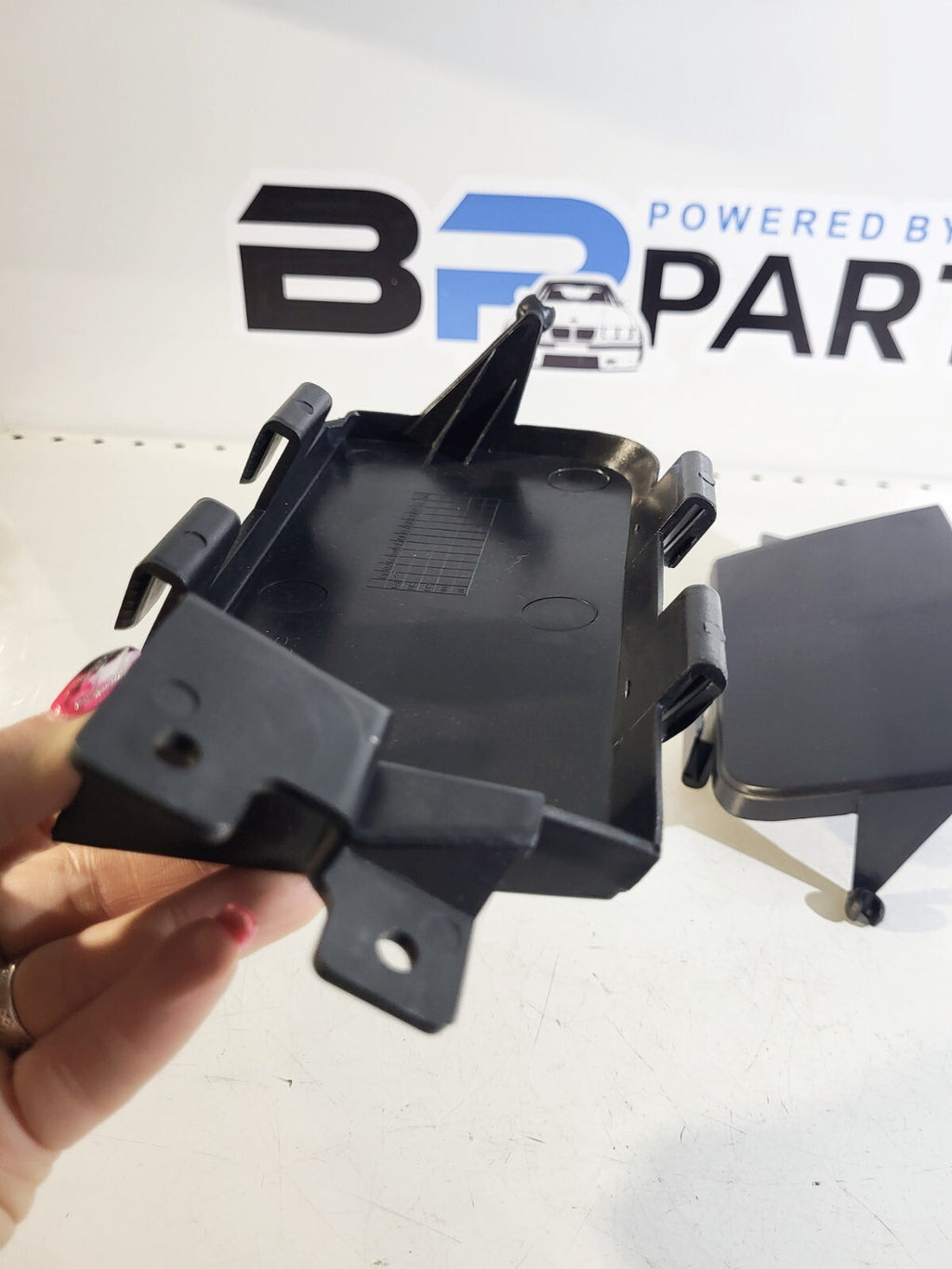 BMW E34 Cover front foglight cut-out left,right 51111946497 51111946498