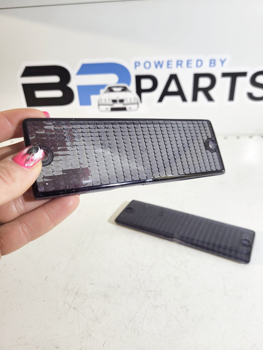 BMW E30 Front Indicators black set of 2  63131386015 63131386014 63131386011