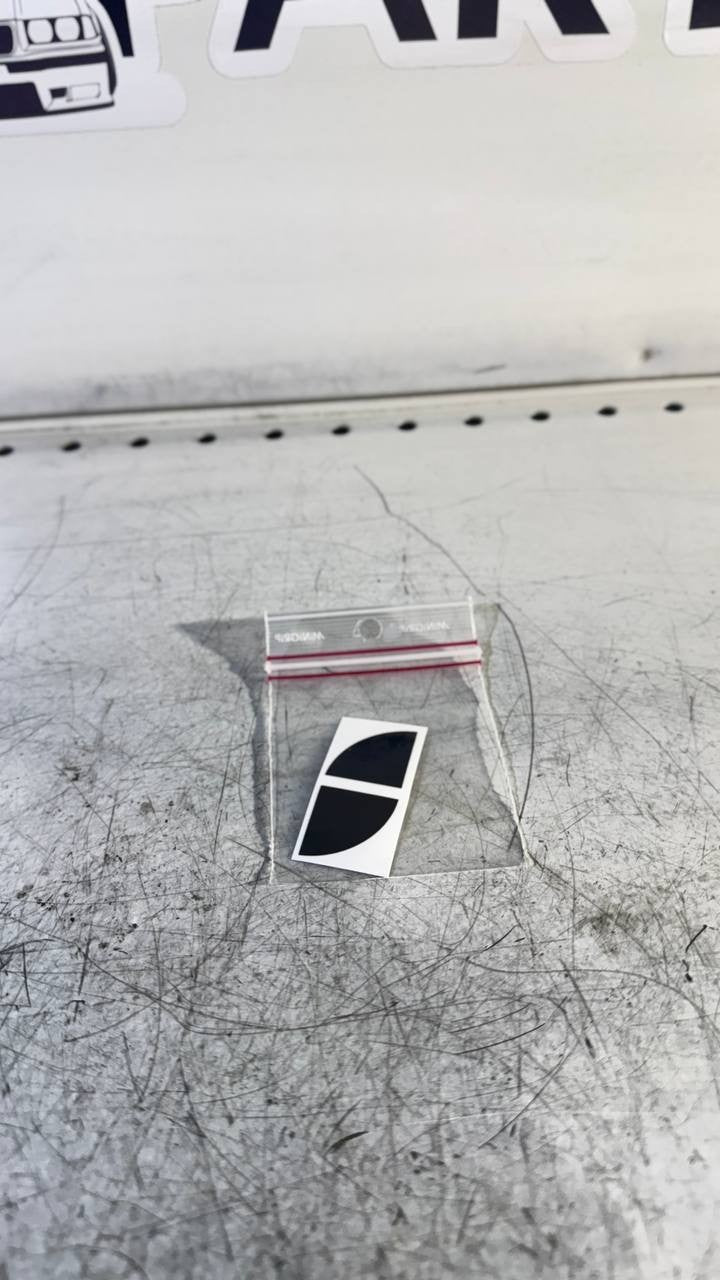 Black Emblem Sticker Set (1x) for Steering Wheel – High Quality Overlay Decal