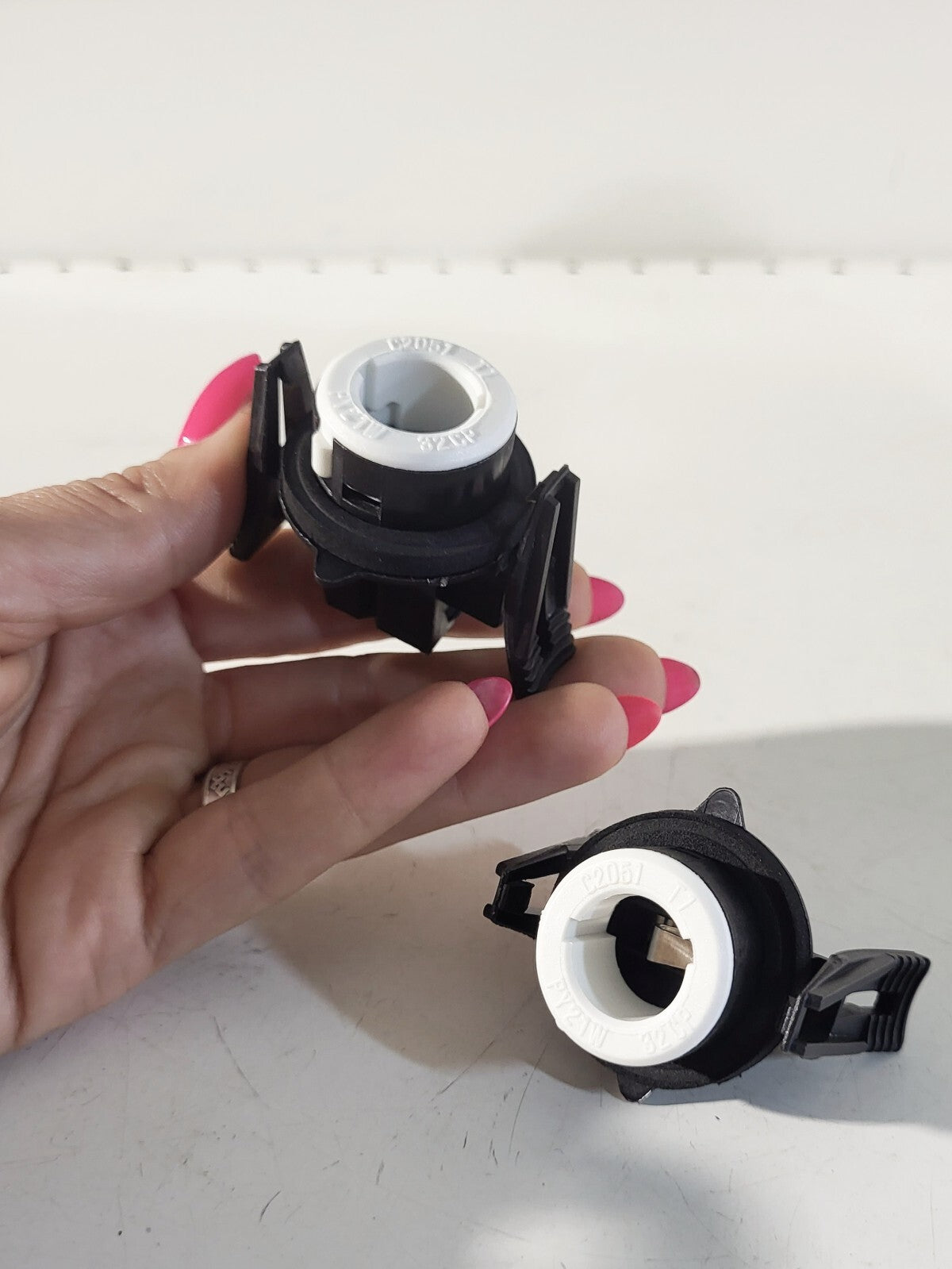 1Psc BMW E34 E36 E38 Bulb socket, turn indicator  82199405446 63131384032