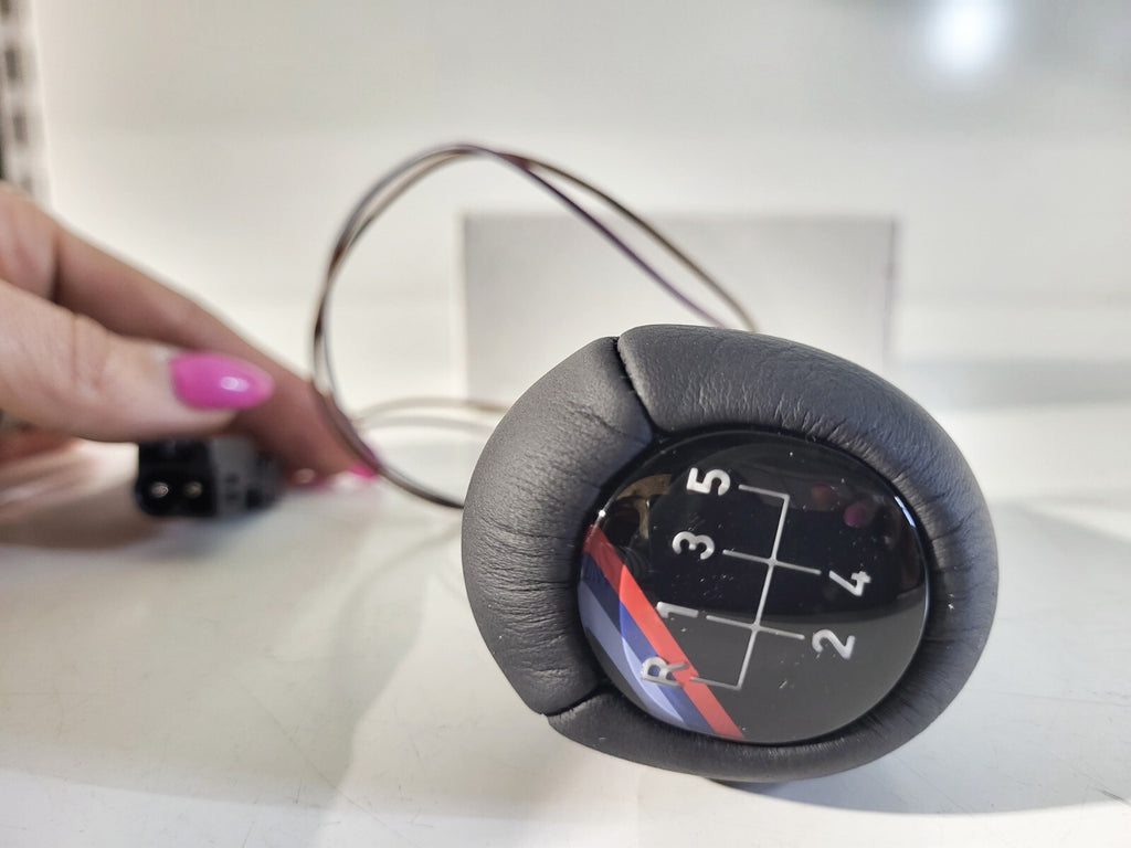 BMW E30 E36 E34 E32 Illuminated leather shifting knob 25112231551