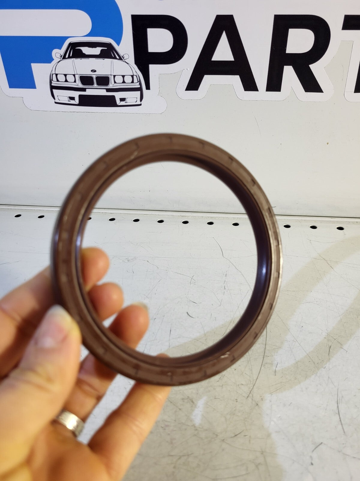 BMW E30 E36 E46 E39 Shaft seal (90X110X12) 11142249533 ZVCL276