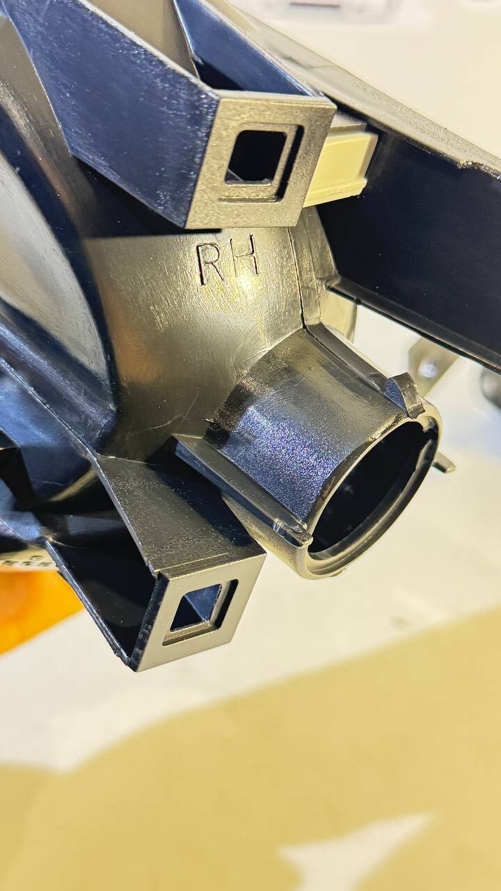 BMW E34  Left, right  turn indicator White 63131384033 63131384034