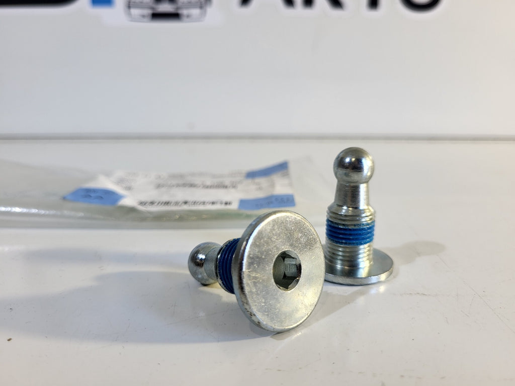 BMW Ball head bolt 41328199467 1PC