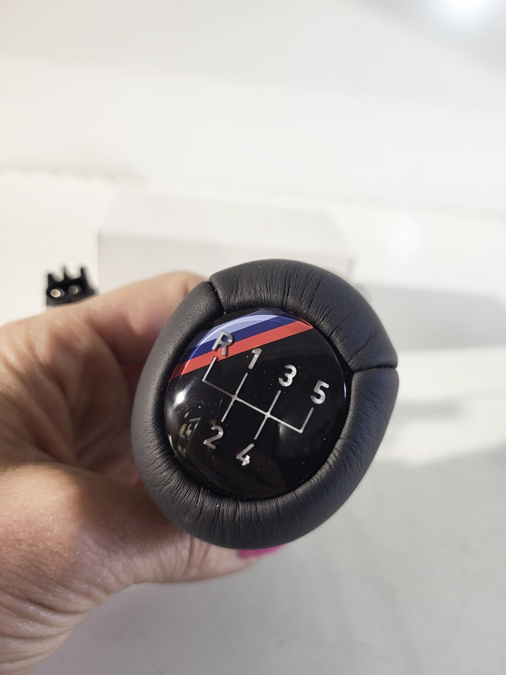 BMW E30 E36 E34 E32 Illuminated leather shifting knob 25112231551