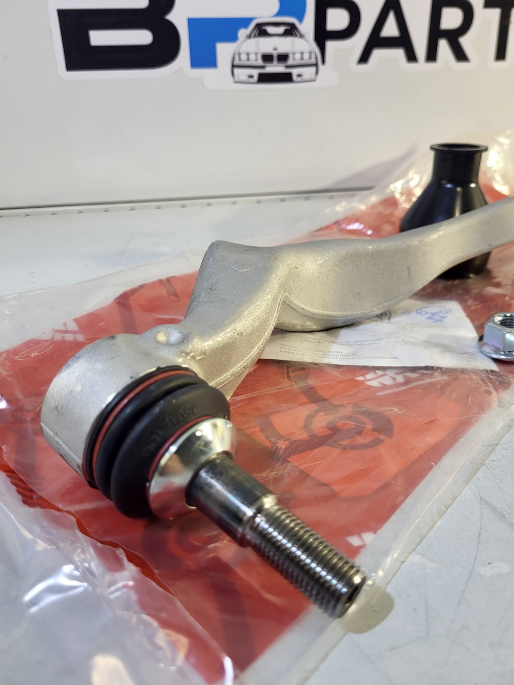 BMW 1 Series E81 Repair set for radius rod, left 31122405861 JTC1028