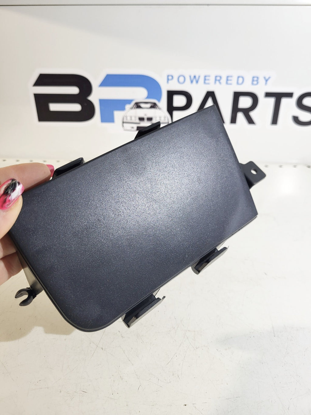 BMW E34 Cover front foglight cut-out, right 51111946498