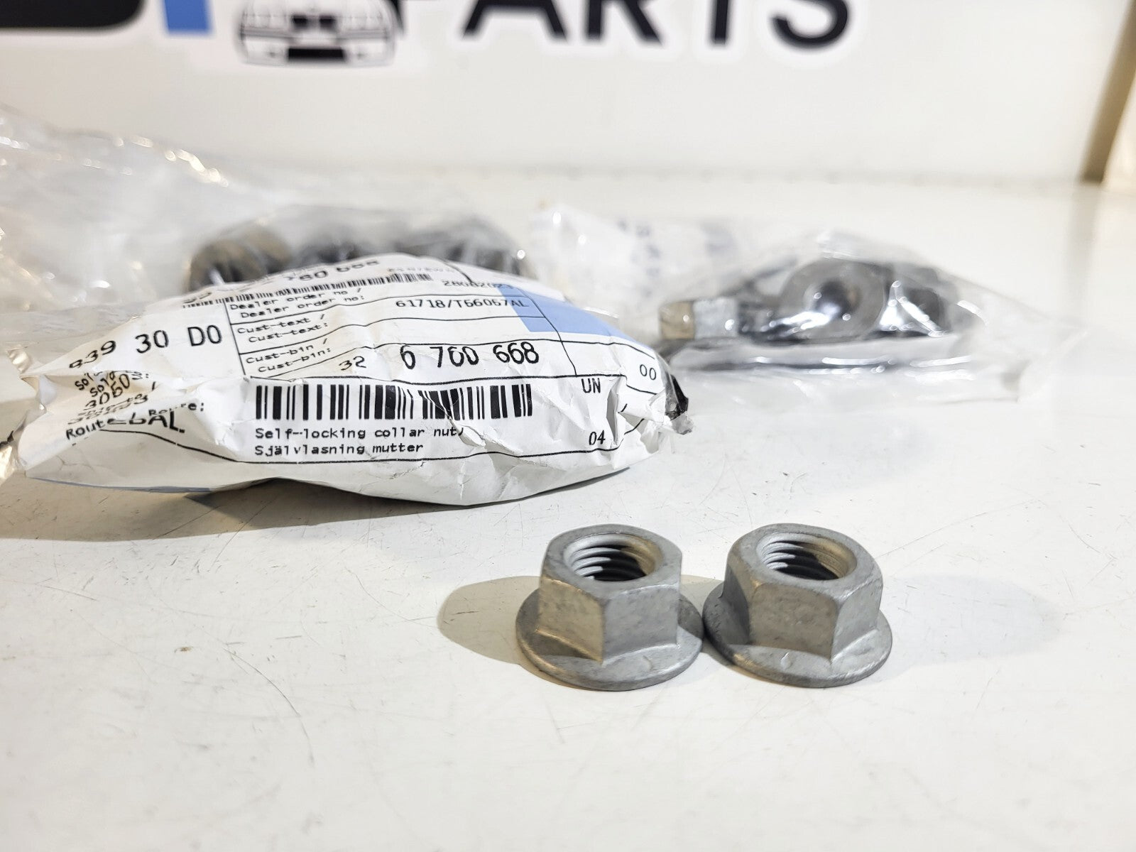 BMW Self-locking collar nut M12X1,5-10 ZNS3 33326760668 set of 2pcs
