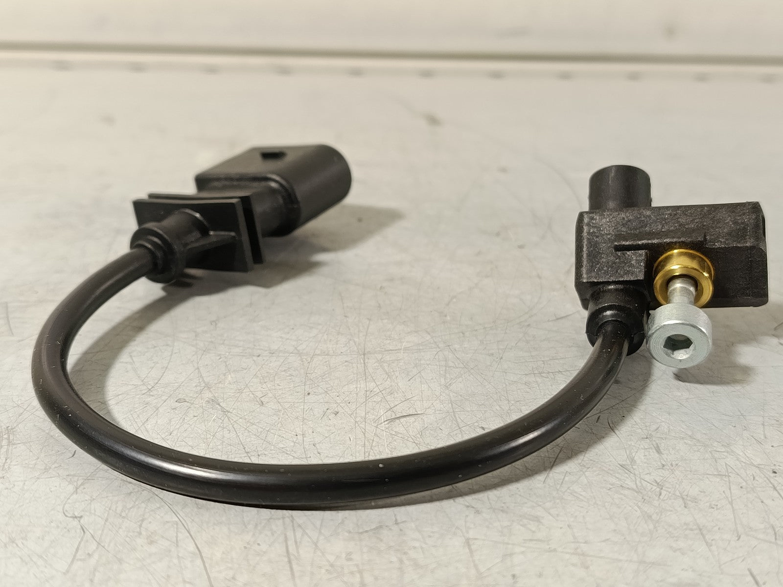 BMW Crankshaft sensor 13627809334 SWAG 33 10 3640