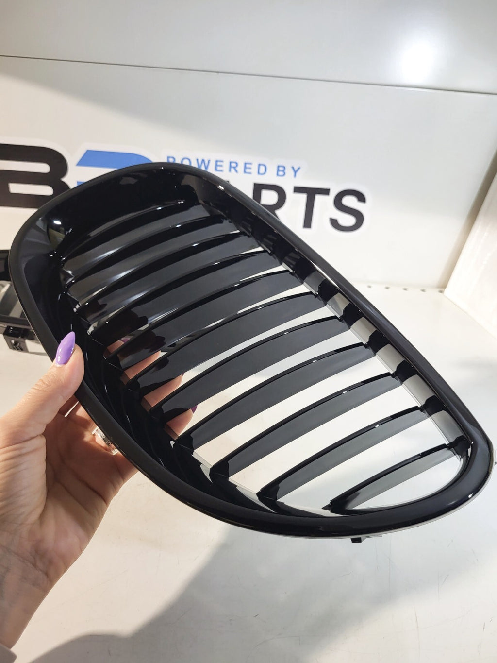 BMW E60 E60LCI E61 E61LCI Kidney set left/ right 51137027061 51137027062 N60KH