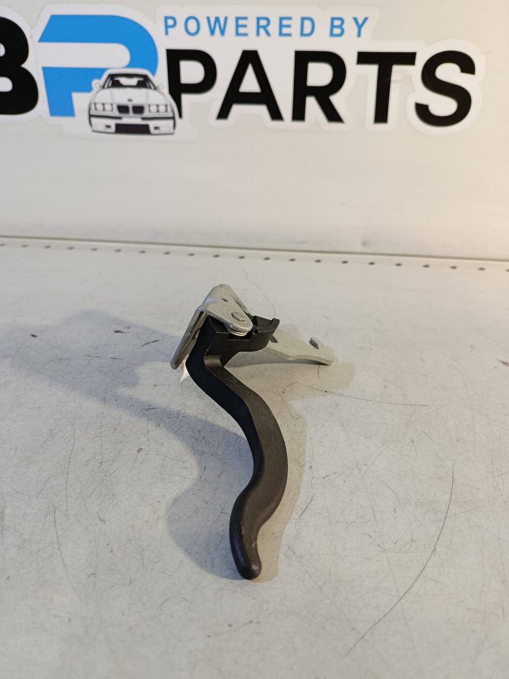 BMW Genuine E53 X5 Hood Safety Catch With Hood Release Handle 2000-2002 NEW