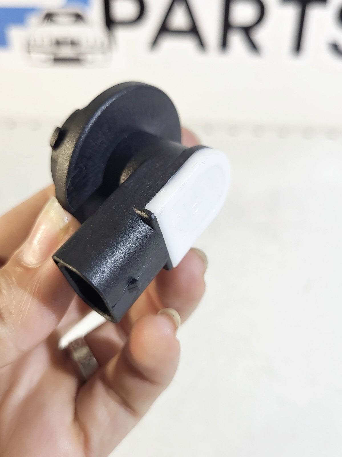 BMW E46 PFL Bulb socket 1psc 63138380211