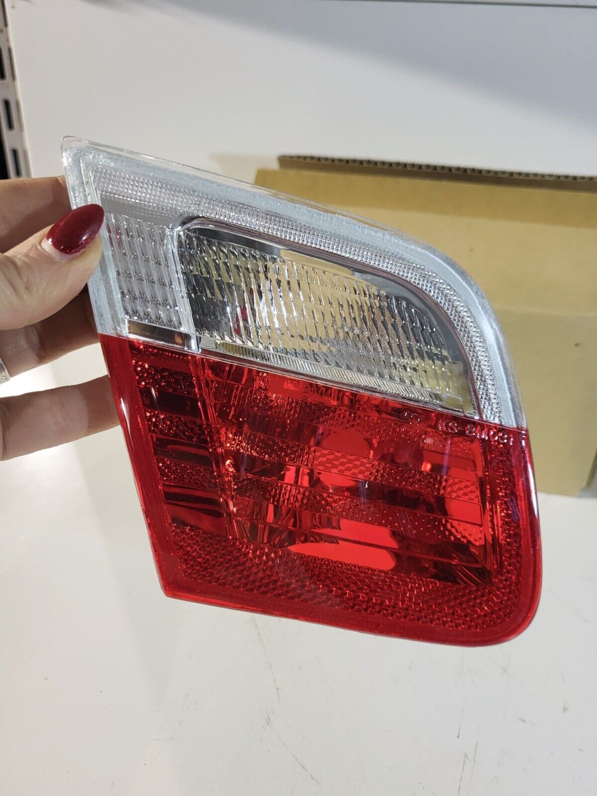 BMW E46 Rear light in trunk lid, right/ left 63218364728 63218364727