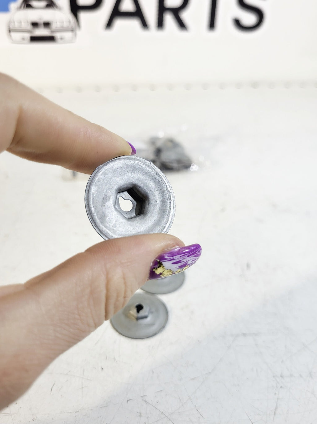 BMW E81 E87 E82 E30 E36 E46 E90 E34 E39 Body nut 1psc 07146949380