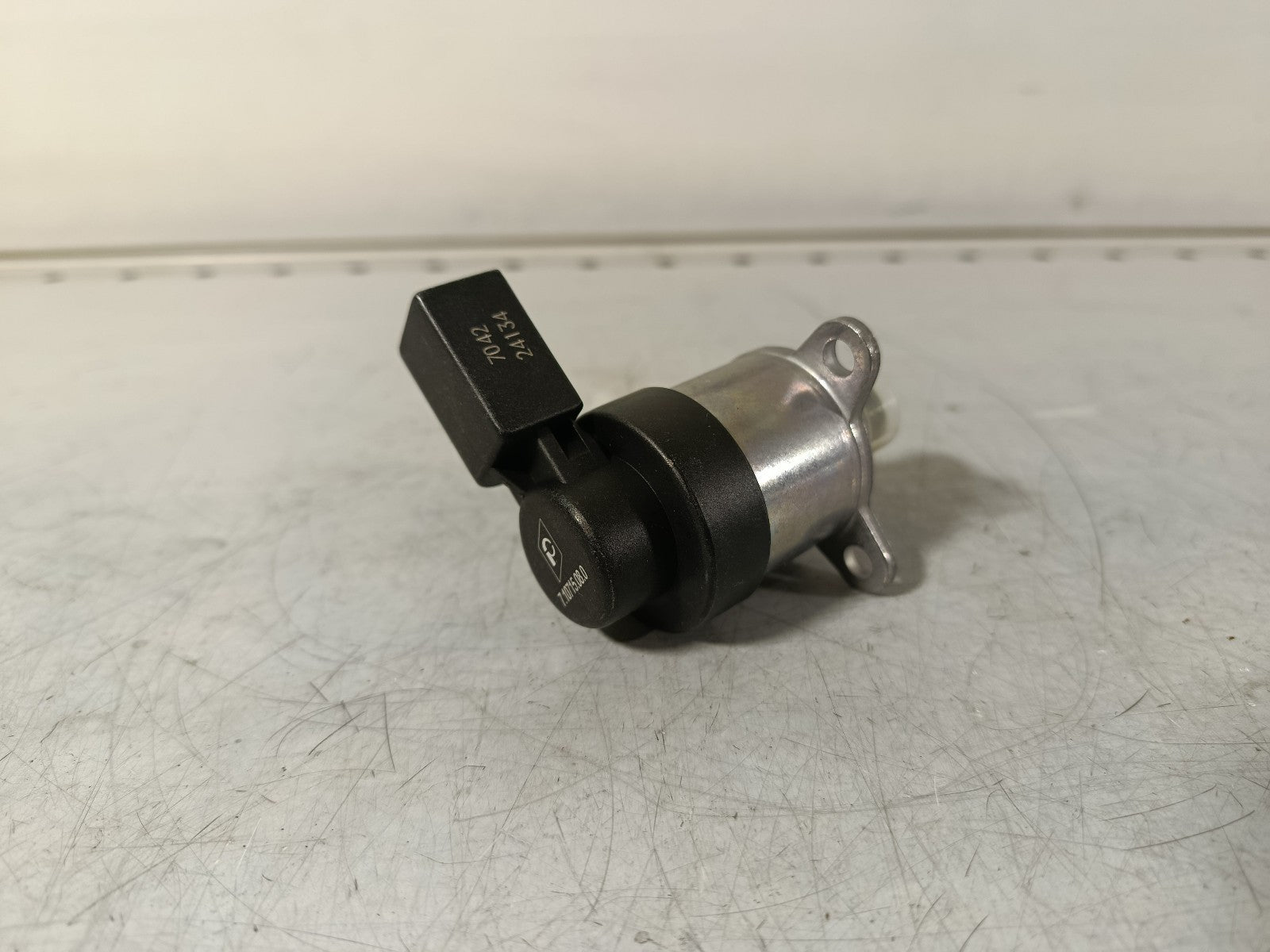 BMW 13517787186 Flow-control valve PIERBURG 7.10715.08.0