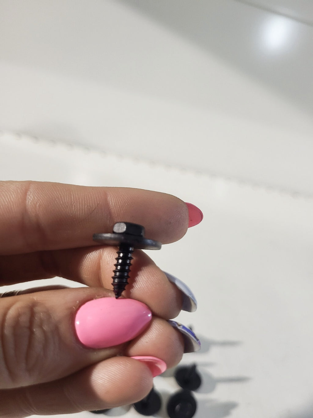 BMW E81 E87 E88 E82 E46 E90 E60 Hex head screw with washer 1 psc 07147129160