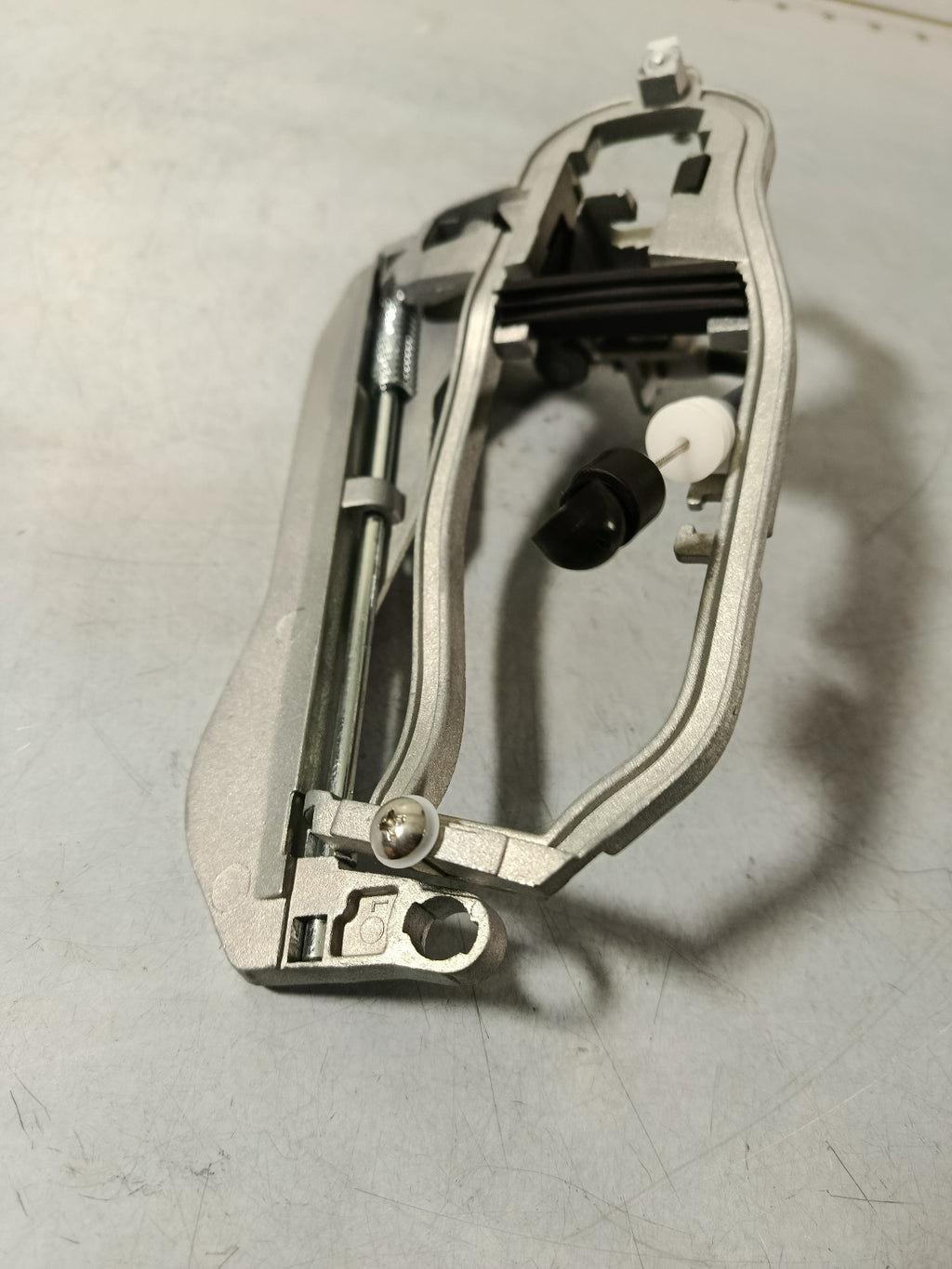 BMW E53 Carrier, outside door handle, front left 51218243615 ABAKUS 132-004-002