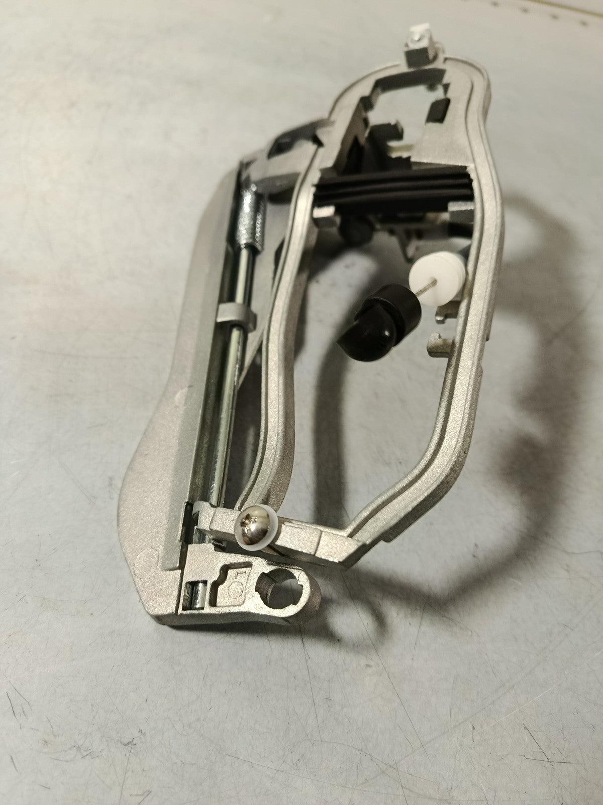 BMW E53 Carrier, outside door handle, front left 51218243615 ABAKUS 132-004-002