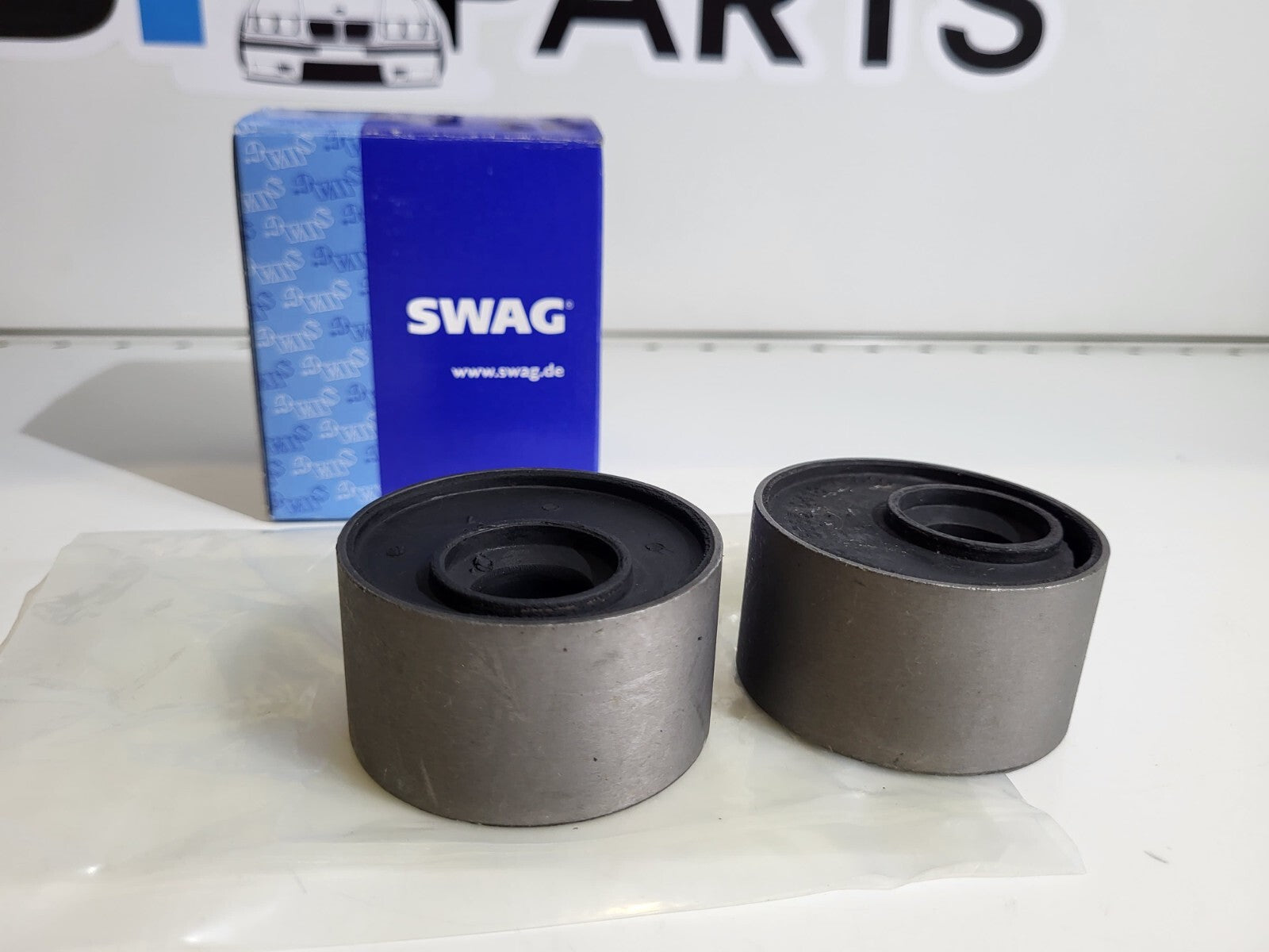 BMW E36, Z3 E36 Set rubber mounting f wishbone 31129064875