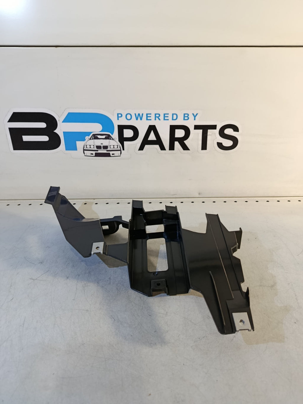 BMW X5 E53 Bracket Headlight Right (TYC) 63128386710