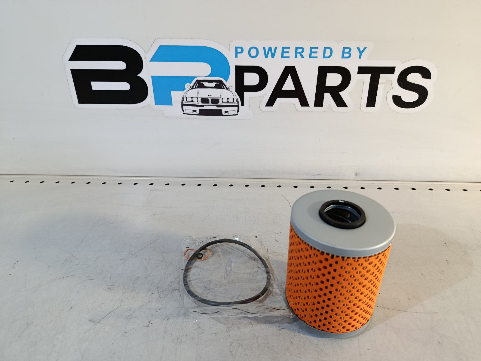 BMW E36 E34 for M50 engines oil-filter element DENCKERMANN A210071 11421730389