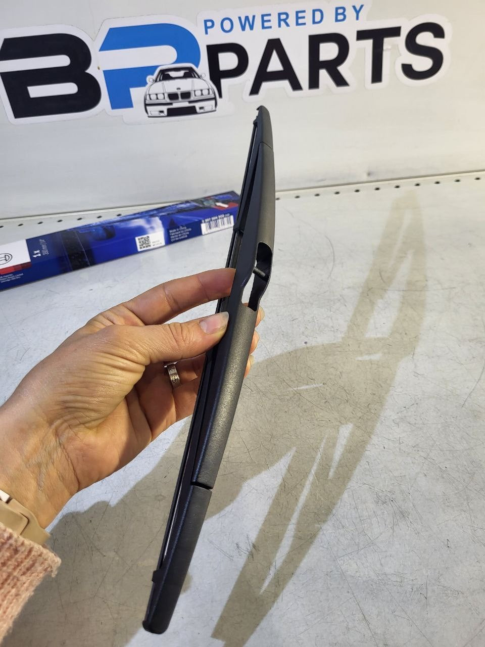 BMW X3 E83 Wiper Blade For Rear Window (BOSCH) 3397004559 61623428599