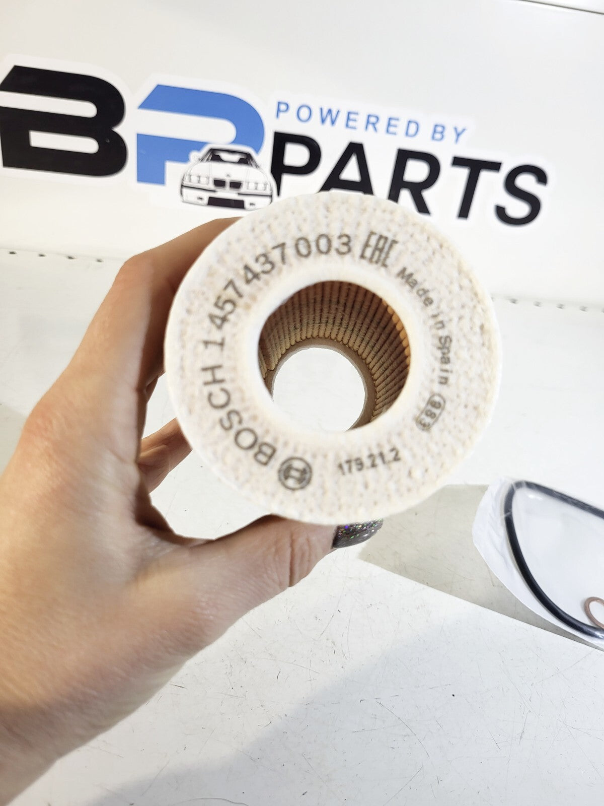 BMW E36 E46 E39 E60 E38 Set oil-filter BOSCH 11427512300 1457437003