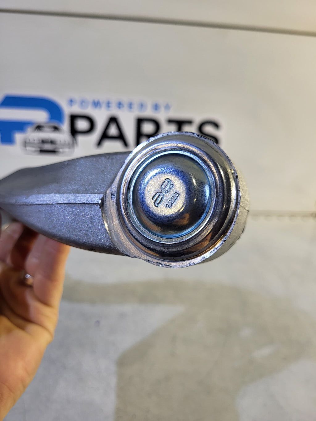 BMW E65 wishbone, right 31122347986