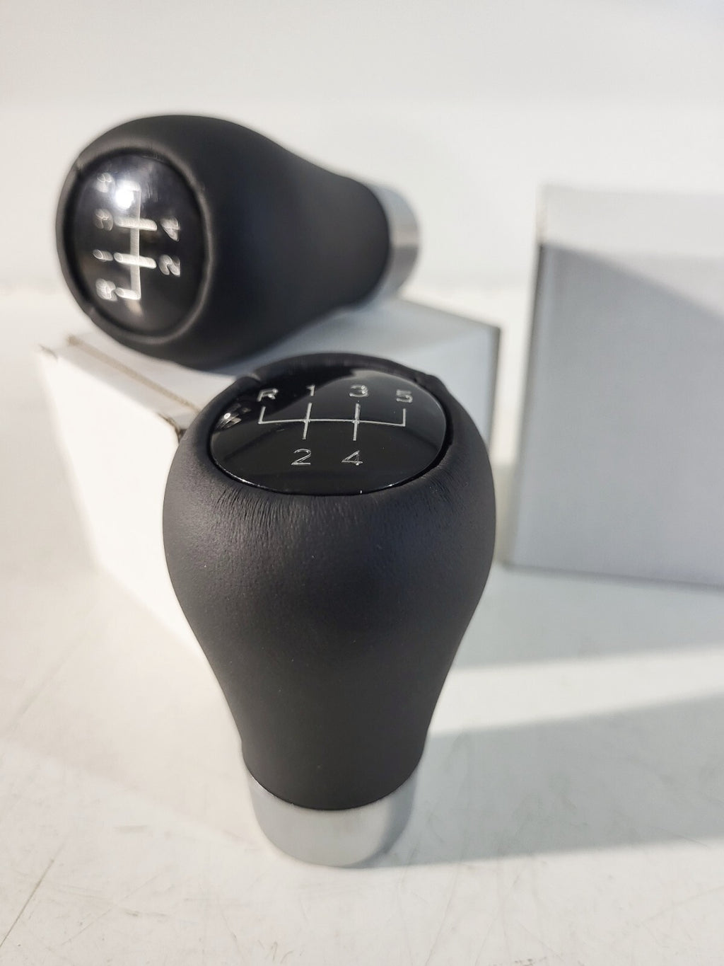 BMW E36 E39 E34 E46 Gearshift knob ( code for OEM 25117896031) NOT ORIGINAL 1psc