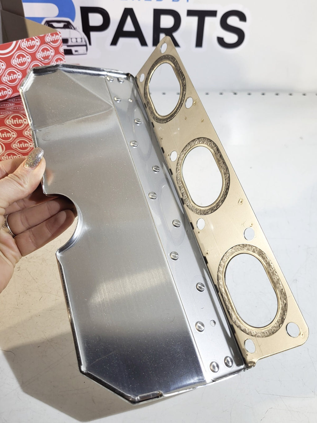 BMW E46 E39 E60 E38 E65 E83 E53 Gasket w/heat prot.shield 11621732969 1pc