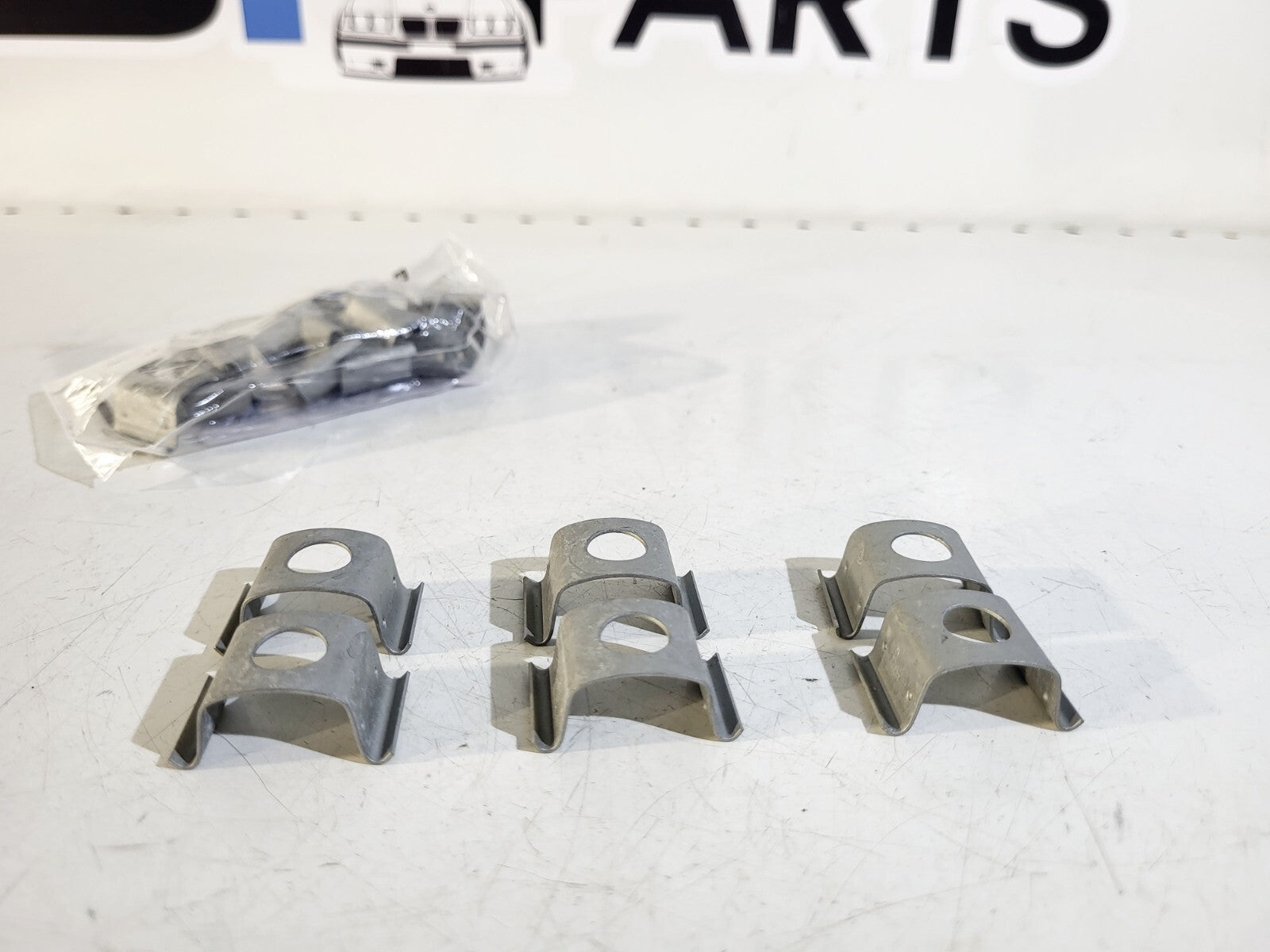 BMW Clip 34341163565 set of 2pcs