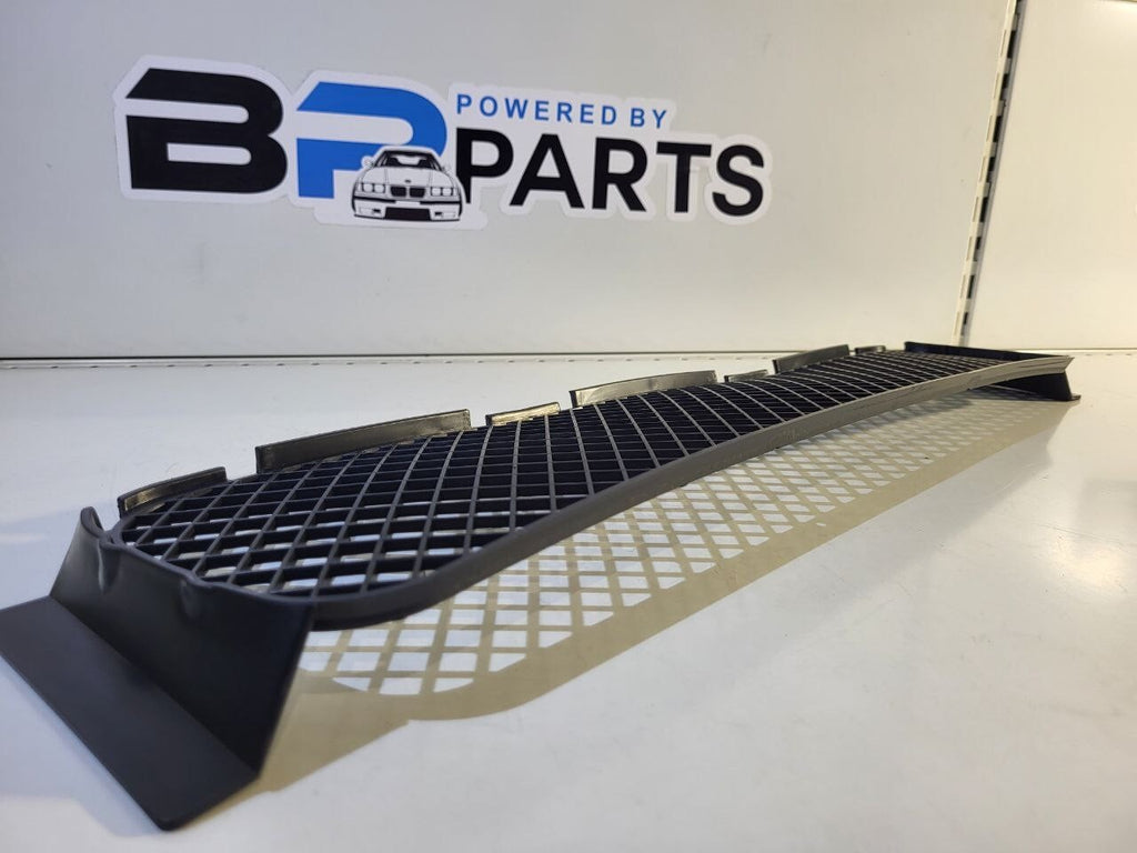 BMW E36 Cover M TECHNIC 51112250685