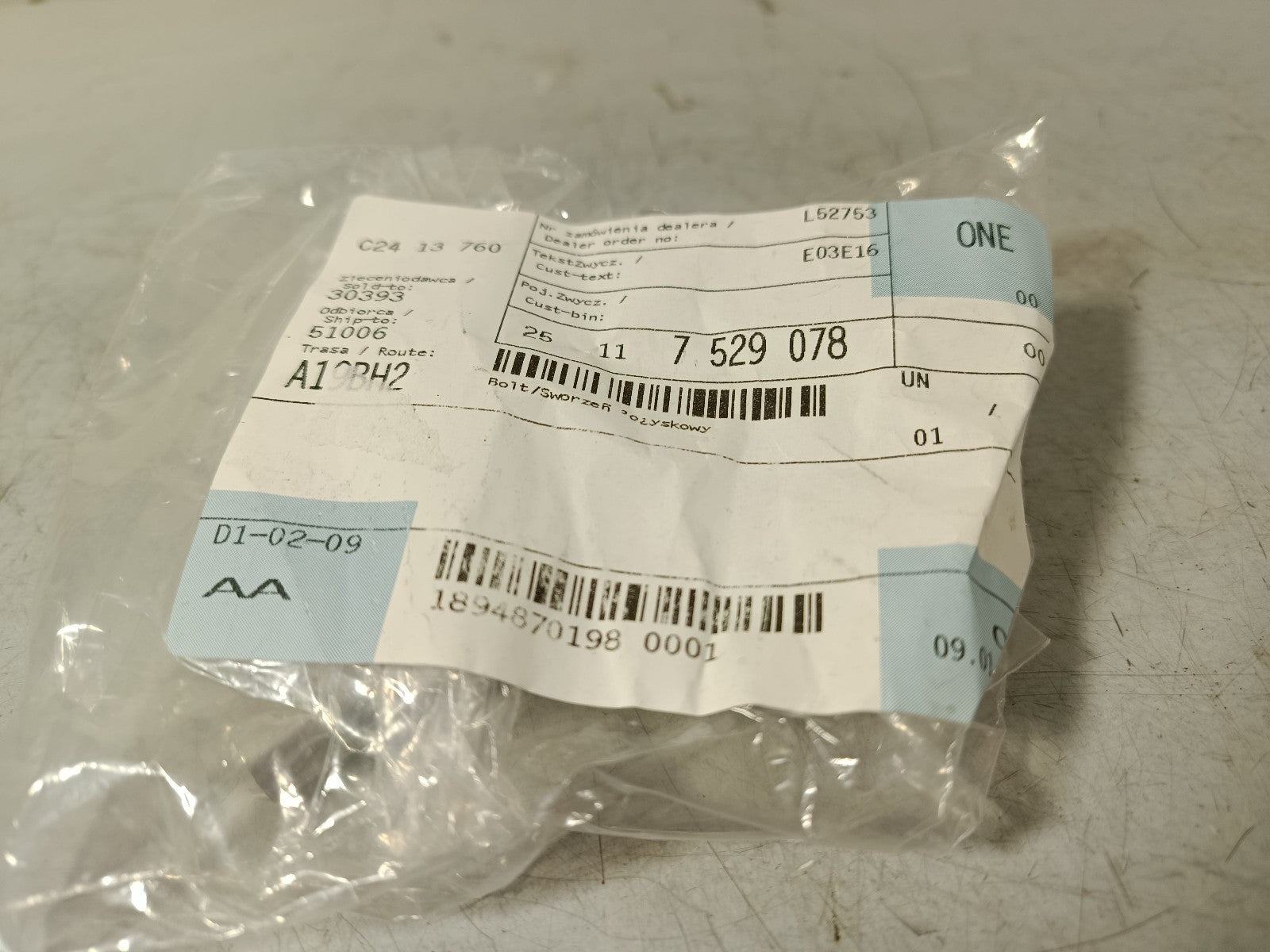 BMW Bolt ZNS3 chrome-free CR(VI) 25117529078
