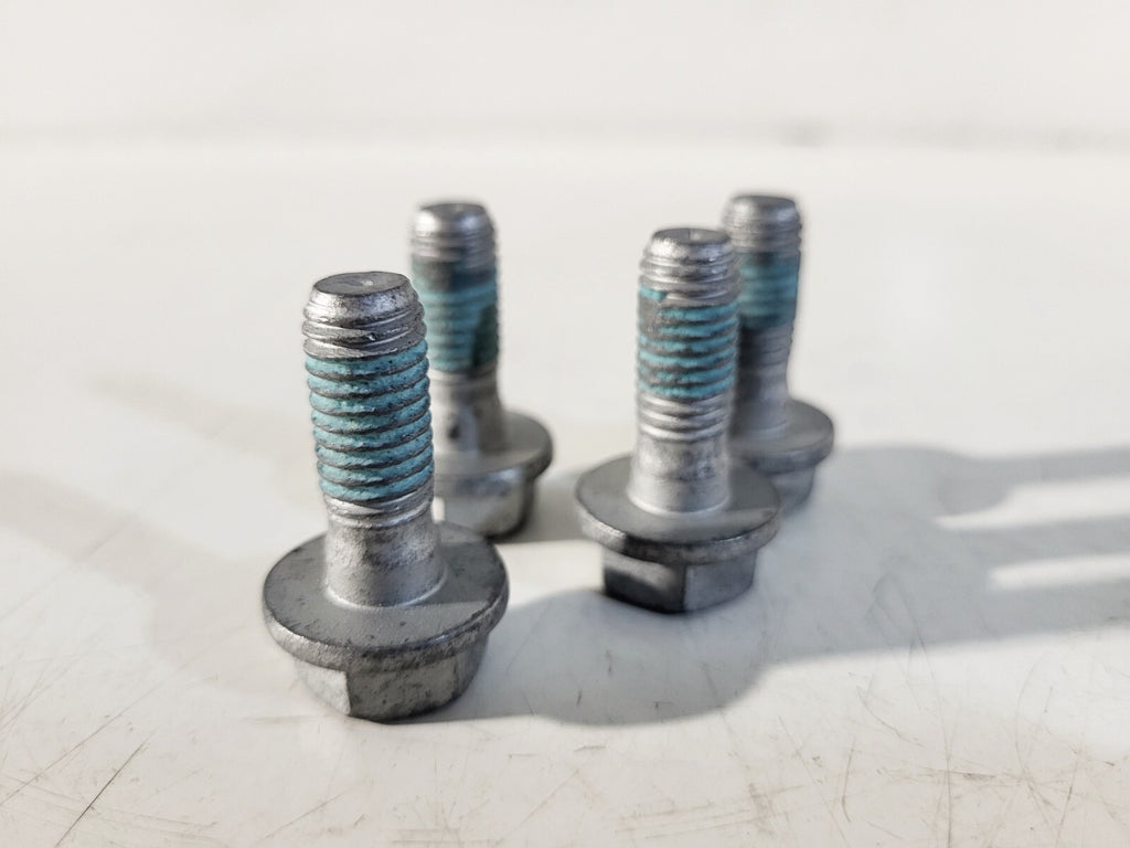 BMW E81 E87 E36 E46 E90 E34 Collar screw, micro-encapsulated 1psc 34203414763