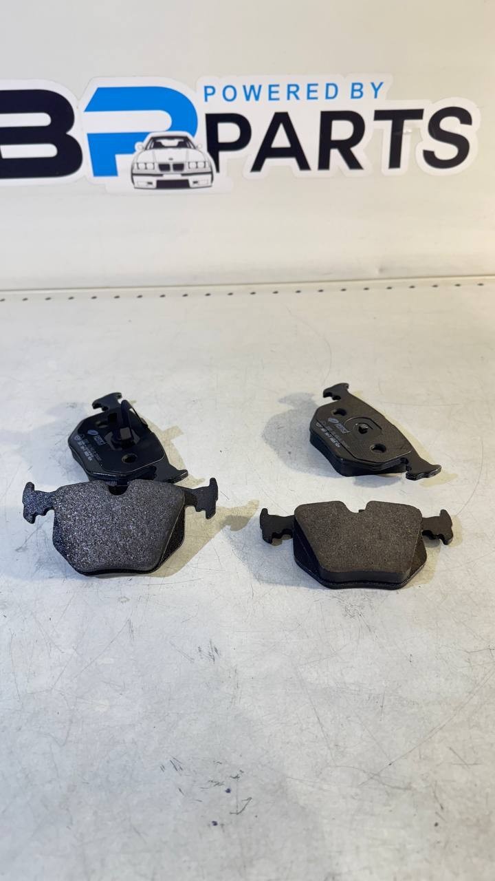 BMW Repair Kit Brake Pads 34216761248 REMSA 0381.20