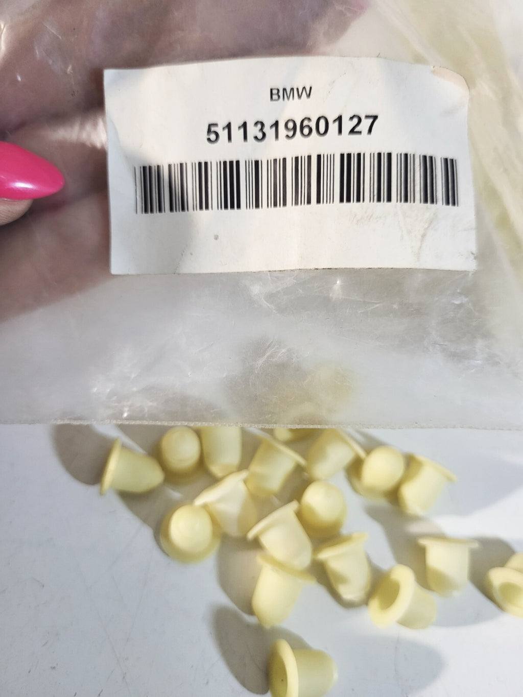 BMW E36 E46 E39 E38 E52 Grommet 1psc 51131960127