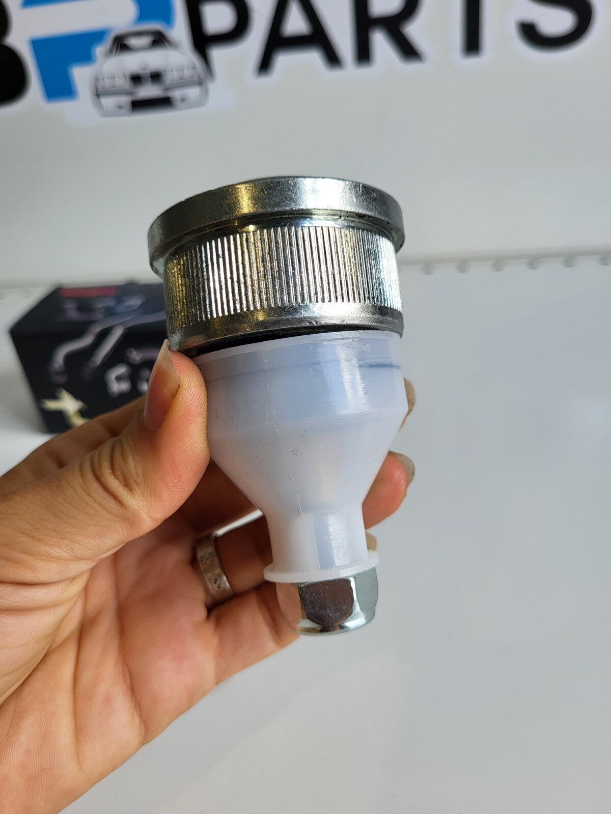 BMW E36, Z3 E36 Wheel suspension joint 31121140398