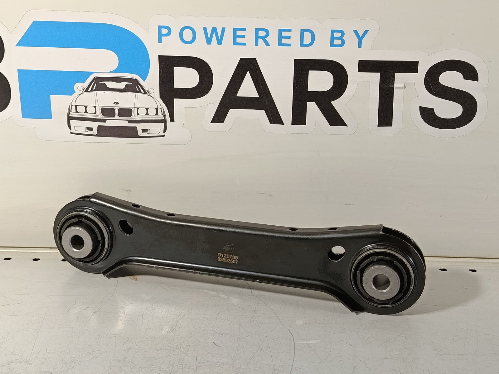 BMW e92 325i rear control arm, left 33322406289 DENCKERMANN D120738