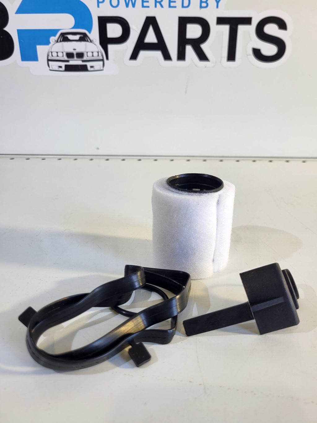 BMW E46, E39, E38, X5 E53 Oil Separator 11127793164