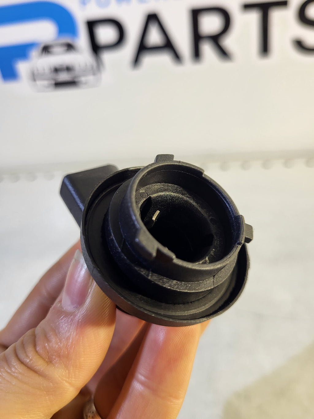 BMW E46 Face Lift Right turn indicat.lamp bulb socket 63136943122