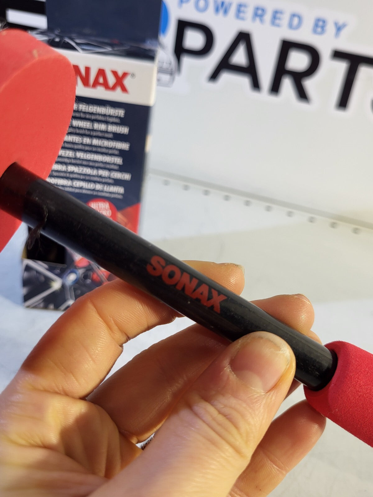 SONAX Microfibre Wheel Rim Brush 04179410