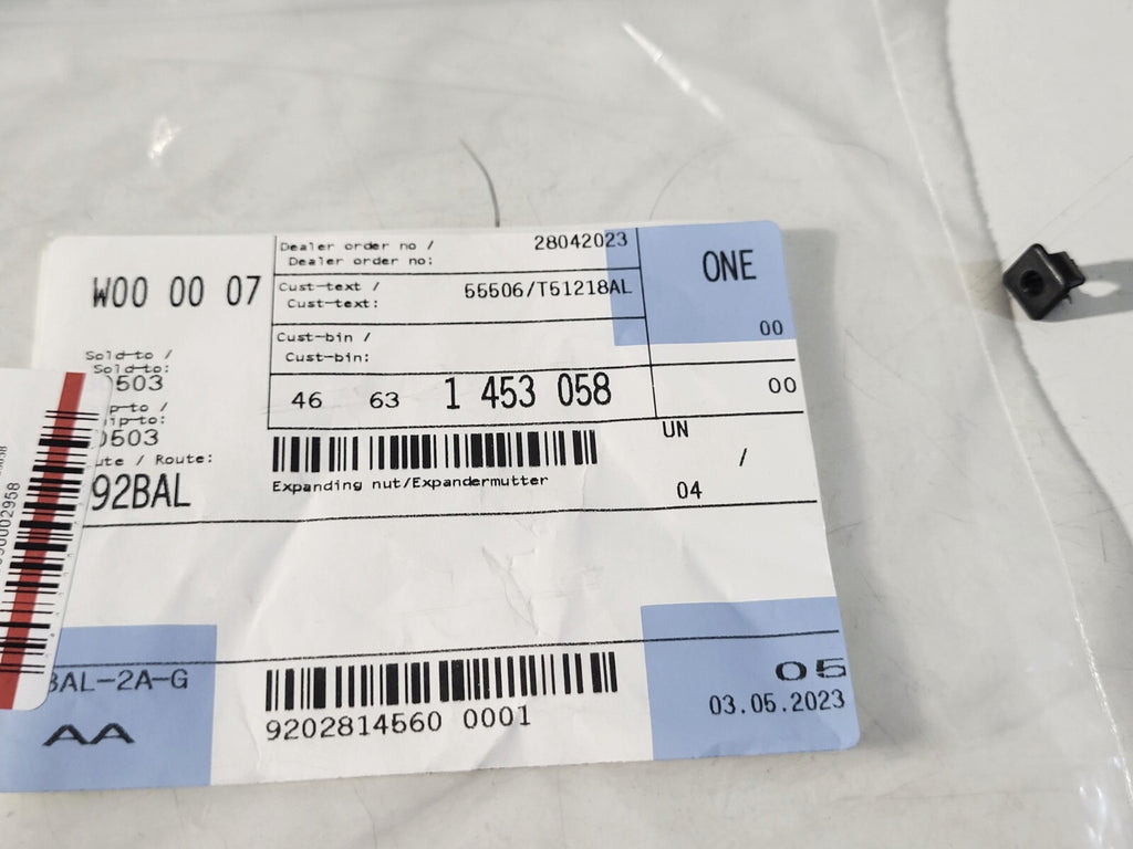 BMW E87 E88 E81 E82 E30 E36 E46 E90 E91 E92 E93 Expanding nut 1 psc 46631453058