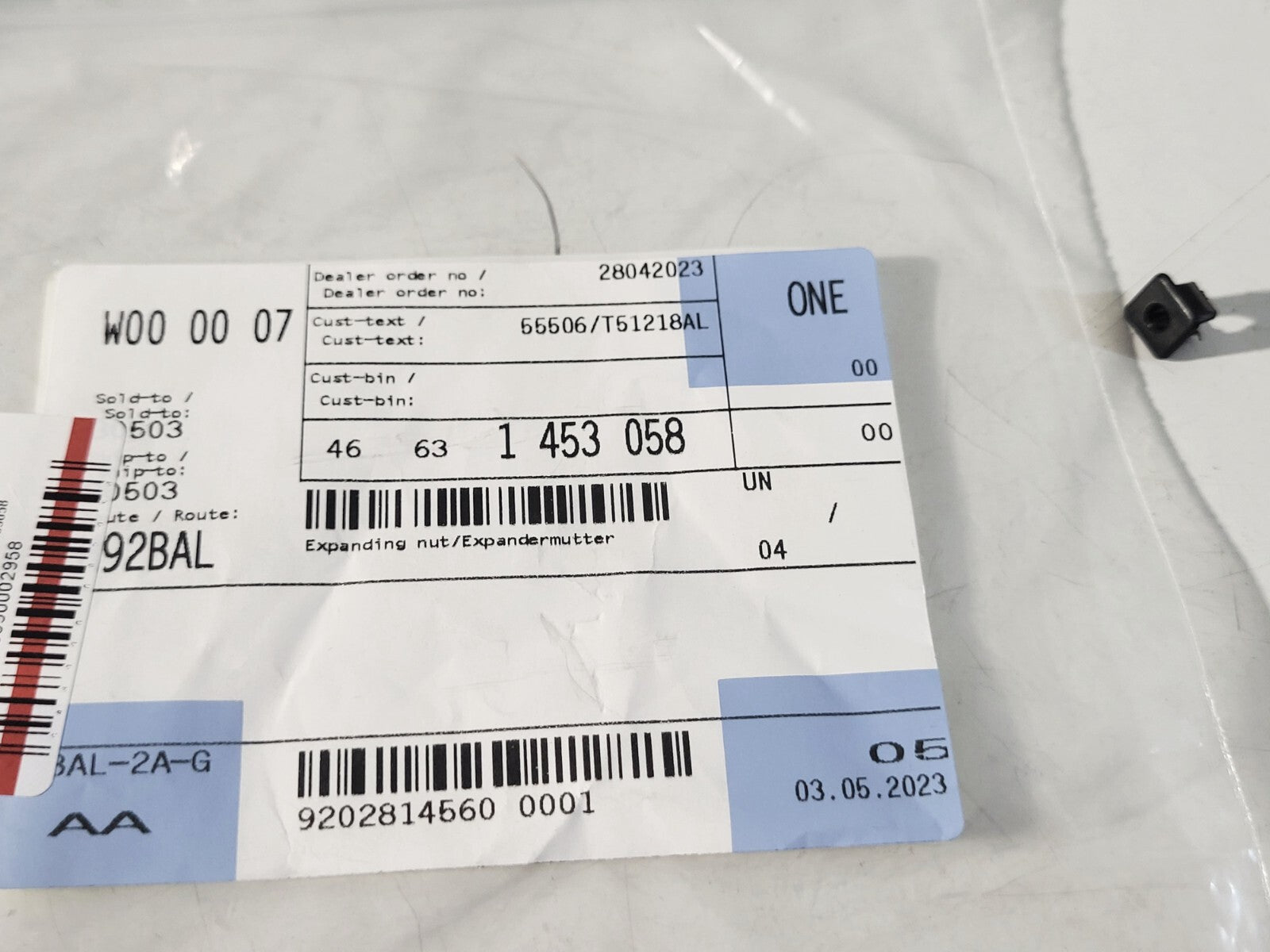 BMW E87 E88 E81 E82 E30 E36 E46 E90 E91 E92 E93 Expanding nut 1 psc 46631453058