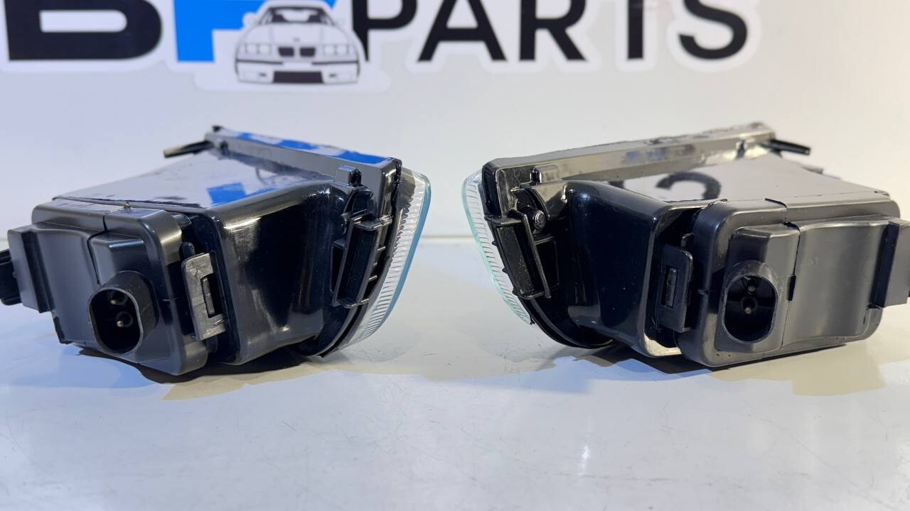 BMW E38 Fog Lights, Left + Right 63178352023 63178352024 ZBM2012(K)R ZBM2012(K)L