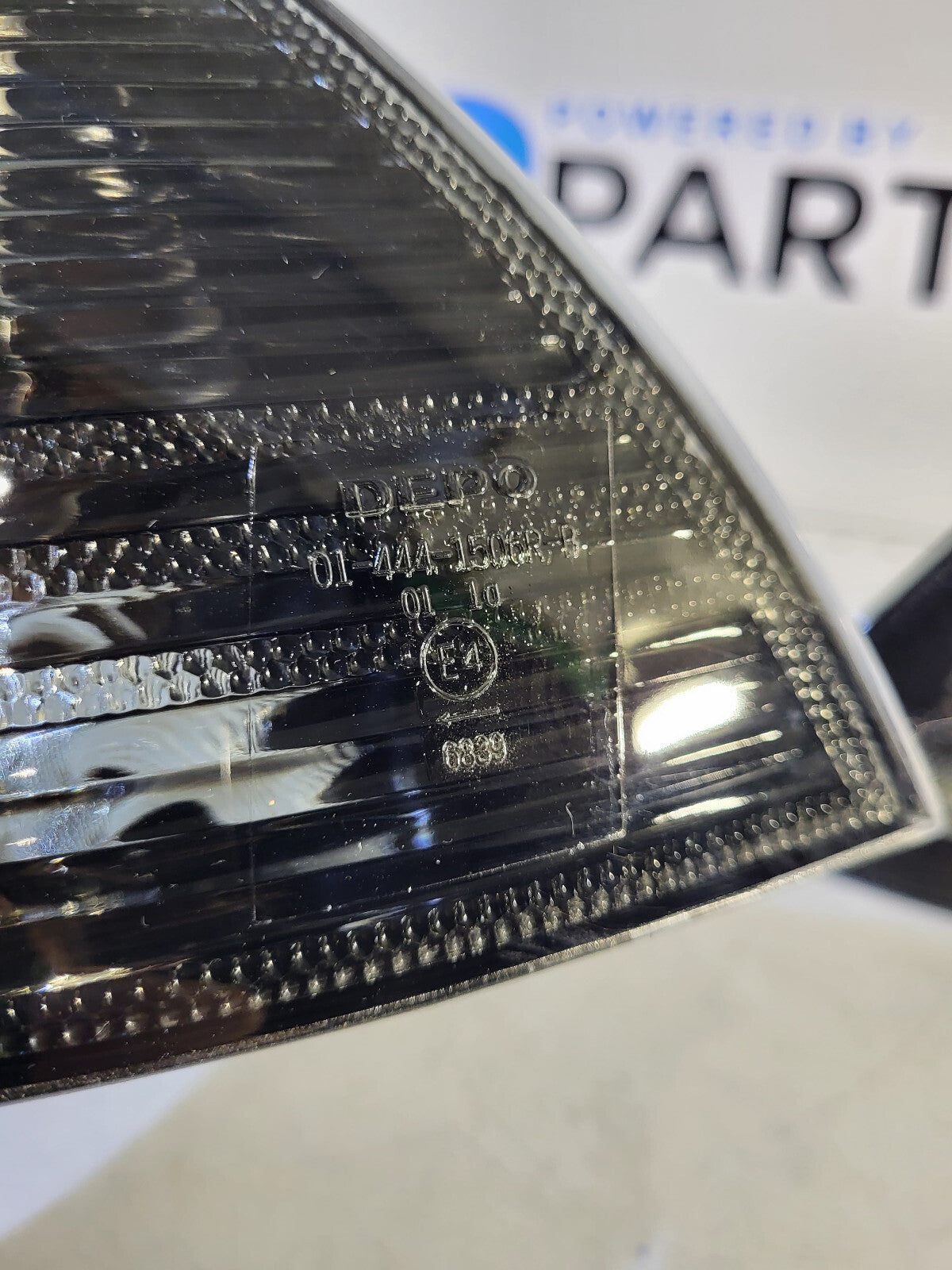 BMW E46 Front smoked turn indicator left / right 63136902769 63136902770