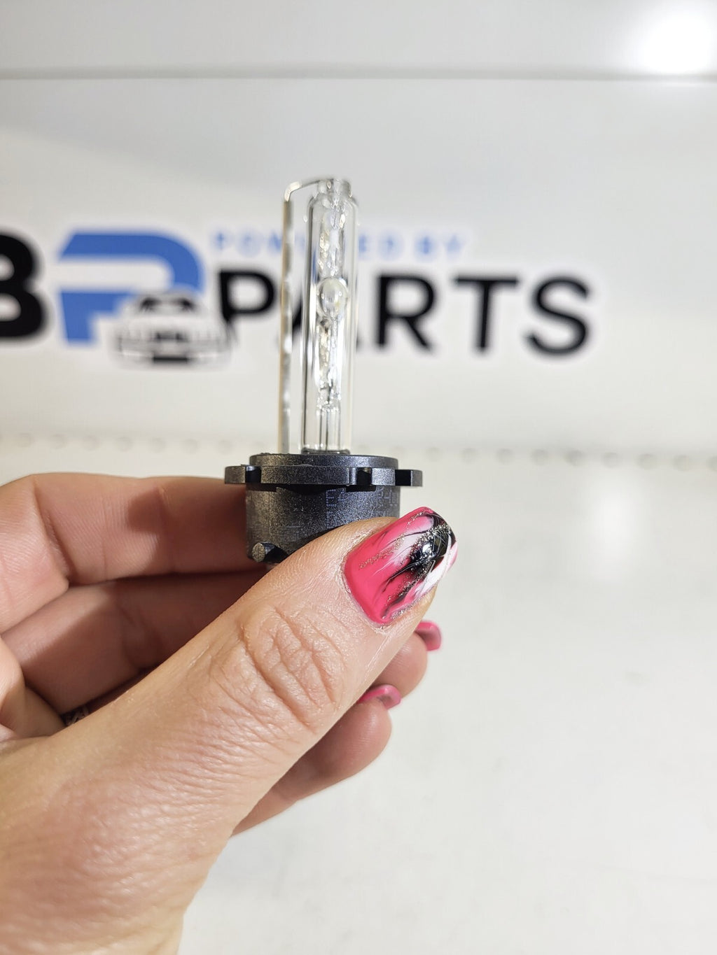 BMW E46 E60 E61 Bulb Xenon light D2S 6000K 1 psc 07119904790