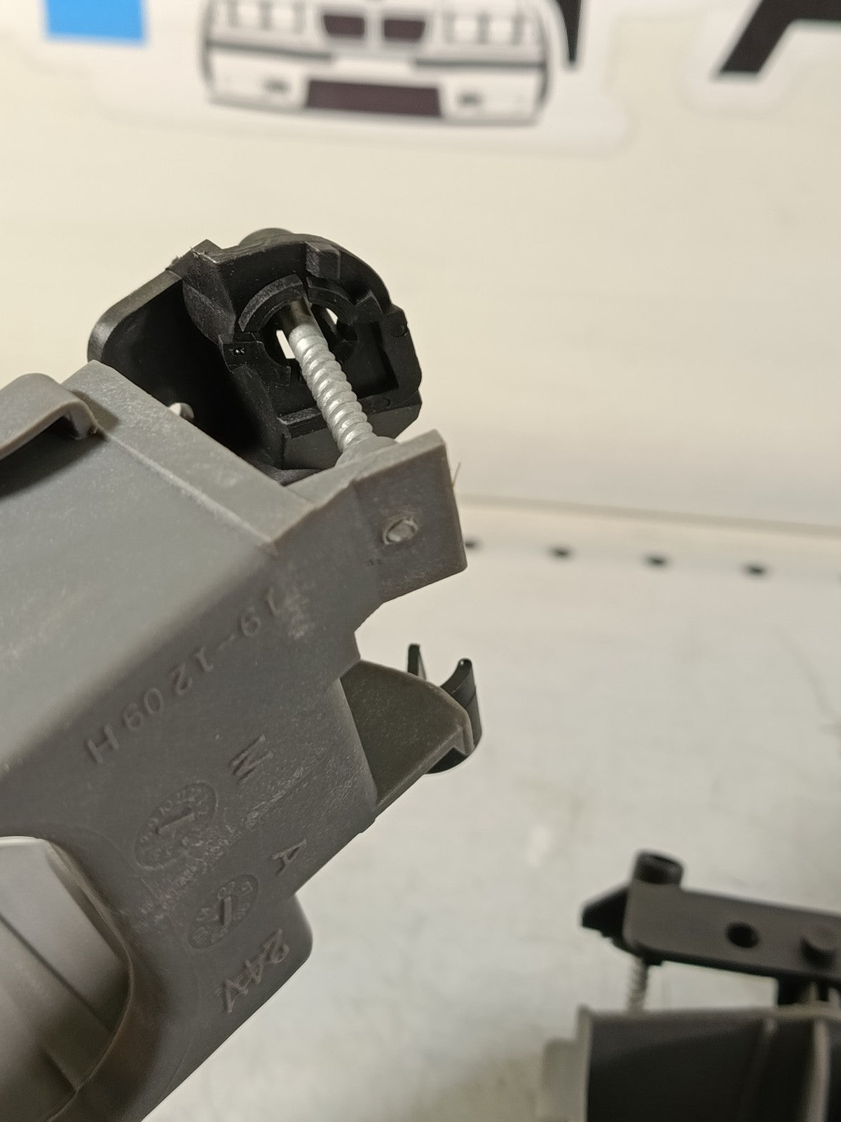 BMW E36 Fog Light Brackets (Set R+L) 63178357393 63178357394 TYG